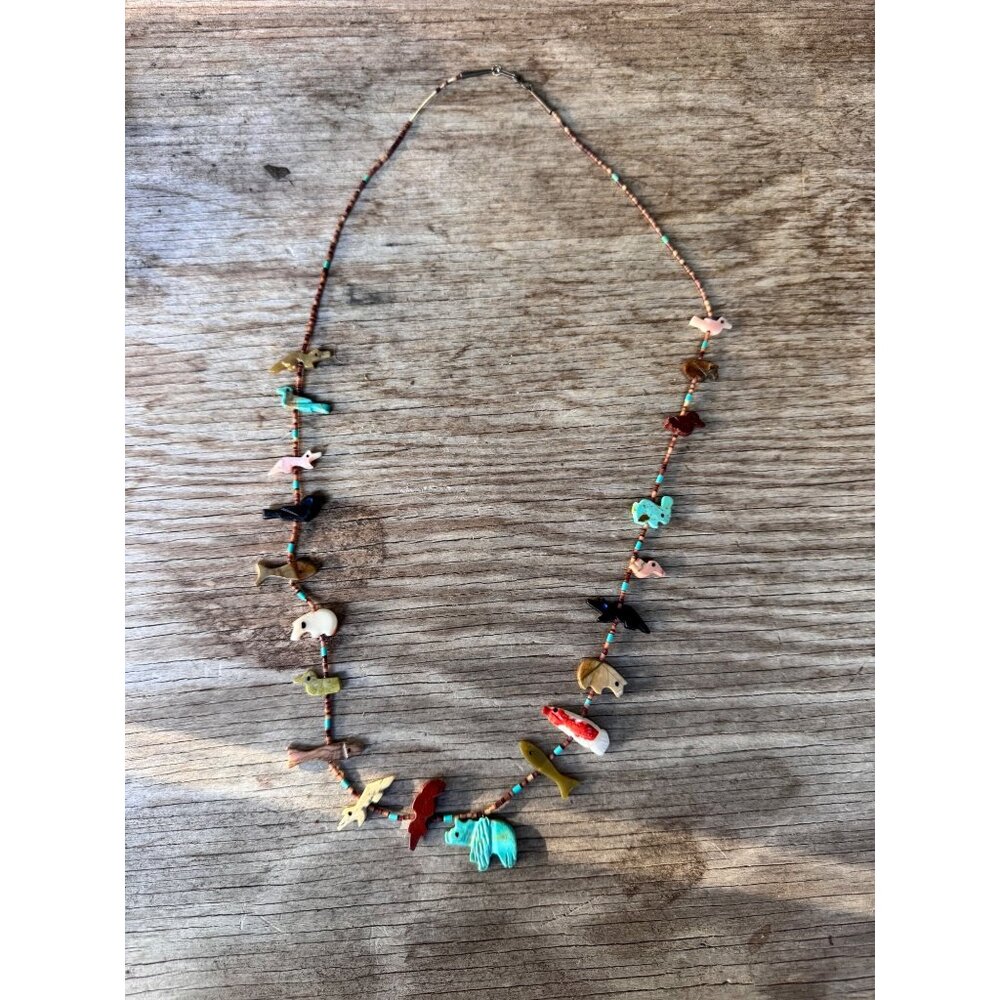 Southwestern Fetish Necklace Carved Stone Animal Birds Bear Zuni Style Vintage